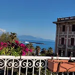 Divina 4* Salerno