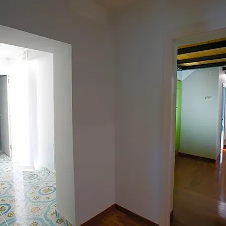 Divina Oda ve Kahvaltı 4*